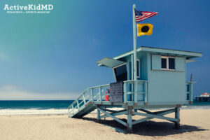 active kid inter water where lifeguards are present